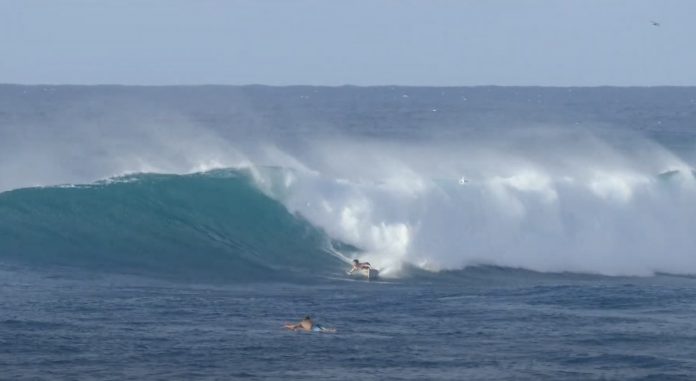 Hawaii21 初日から遭遇したサンセットのデカ波でまさかのボードが真っ二つに ついにハワイ入りを果たした日本を代表するサーフスター大原洋人に ハワイday1に密着 カラーズマガジン